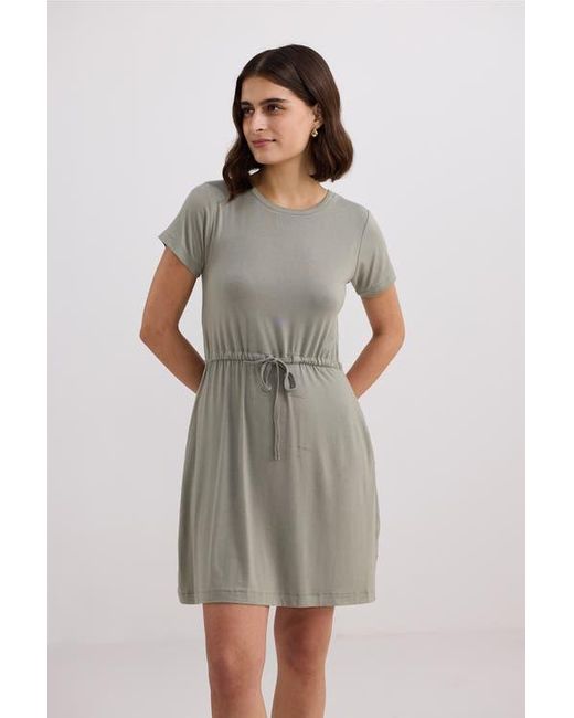 green emerald velvet dress The Shirt Dress: Light Mint Green – ILAVA main image 0