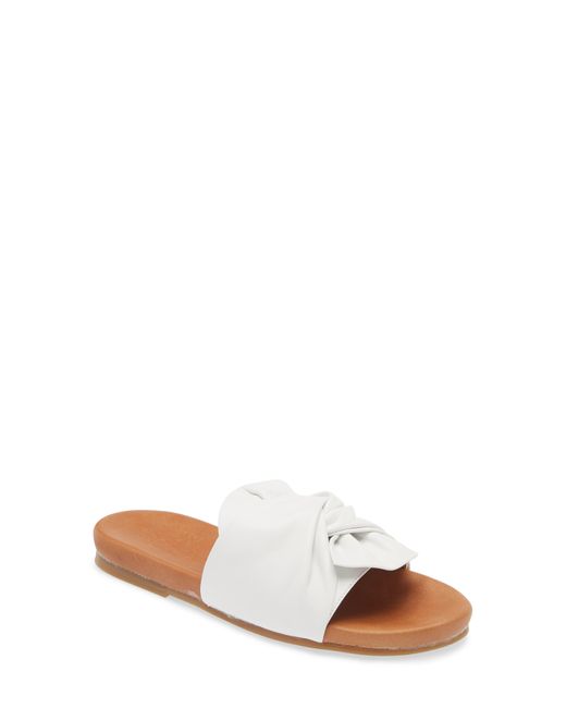 The Flexx White Knotty Slide Sandal
