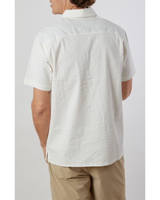 Rainforest White The Acadia Seersucker Short Sleeve Button-up Shirt for men