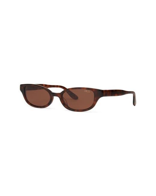 DEZI Black Brown Gradient Square Sunglasses DEZI Fall Back 52mm Gradient Square Sunglasses | Nordstromrack main image 4
