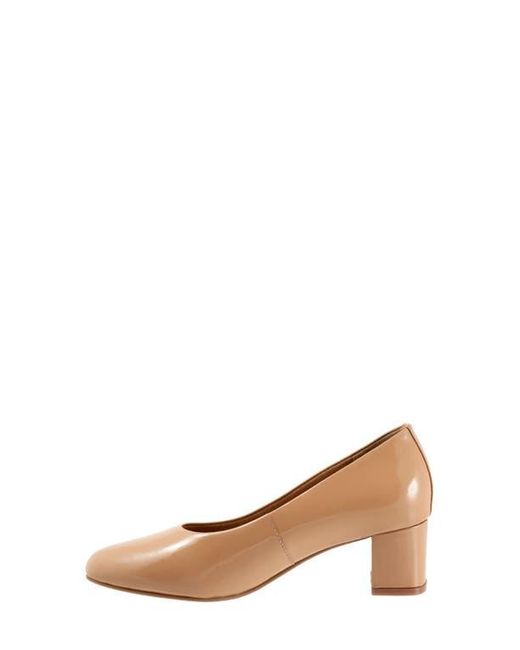Trotters Natural Daria Block Heel Pump