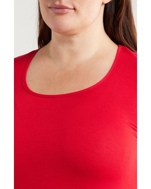 24seven Comfort Apparel Red Swing Asymmetric Hem Tunic Top