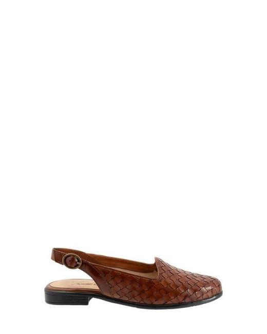 Trotters Brown Lea Slingback Flat