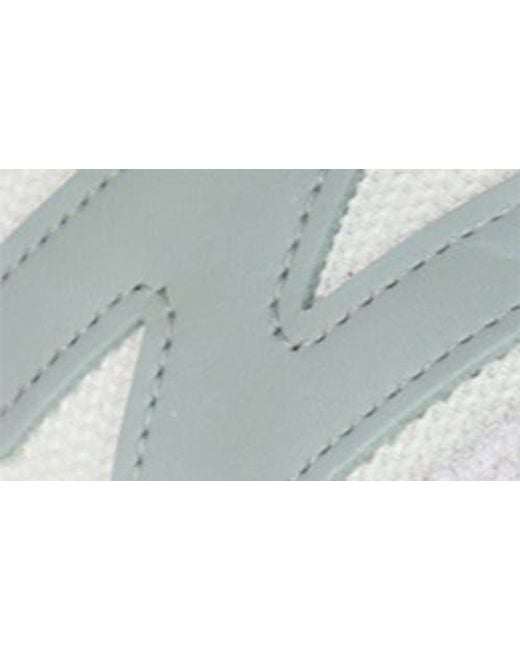New Balance White Gender Neutral 471 Sneaker