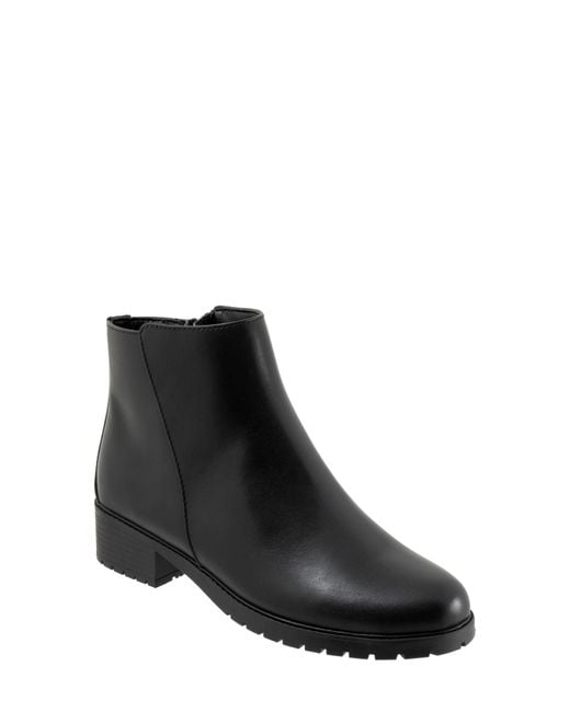 Trotters Black Margo Bootie