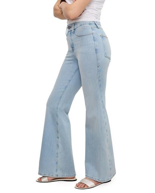 GOOD AMERICAN Blue Soft-Tech Good Petite Flare Jeans