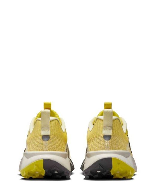 Nike Yellow Reactx Wildhorse 10 Trail Running Shoe for men