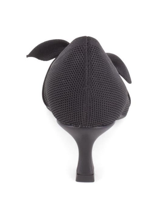 Tahari Black Limoges Pump