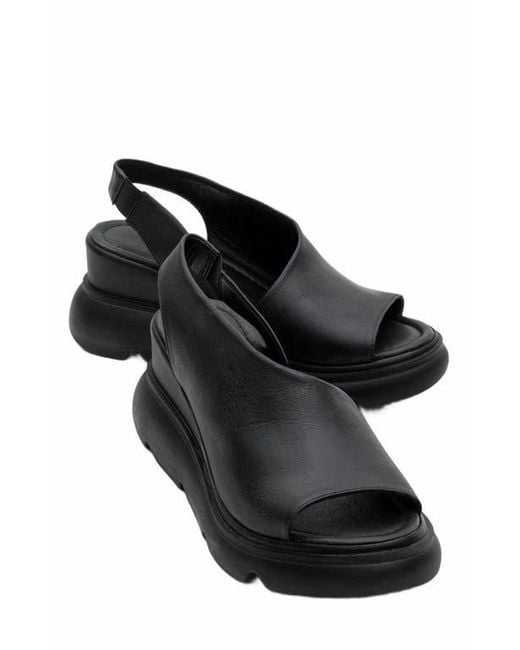 Forever & Always Shoes Black Agusto Leather Platform Sandal