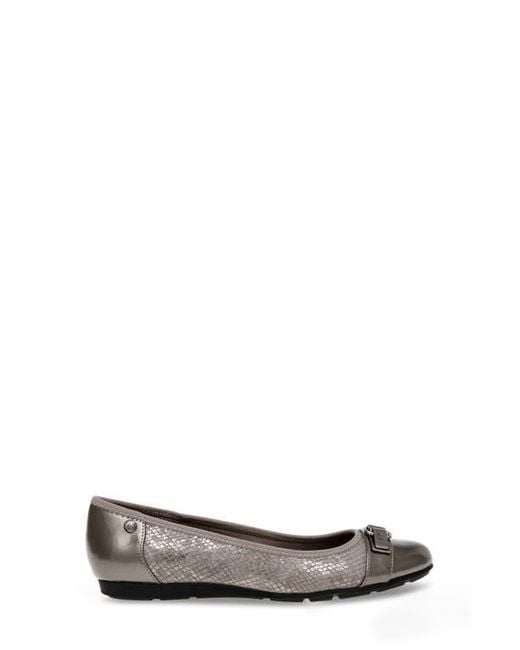 Anne Klein Gray Akable Flat