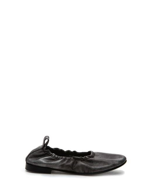 275 Central Black Vanna Flat