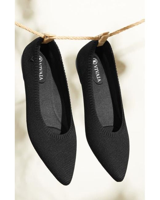 VIVAIA Black Pointed-Toe Ballet Flats