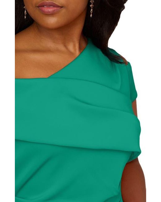 Adrianna Papell Green Asymmetric Drape Sheath Gown