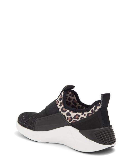 Mark nason deals trainers