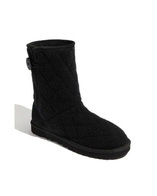 Ugg mountain top
