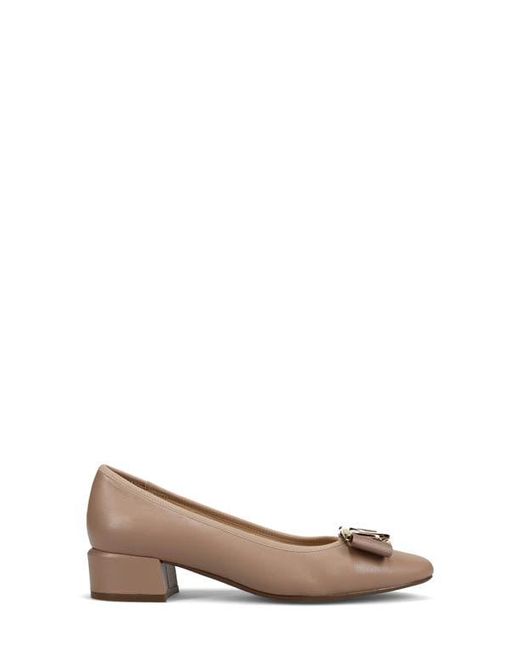 Vaneli Brown Amiel Pump