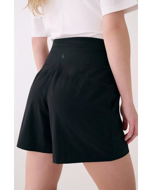 Lolë Black Sofia Shorts