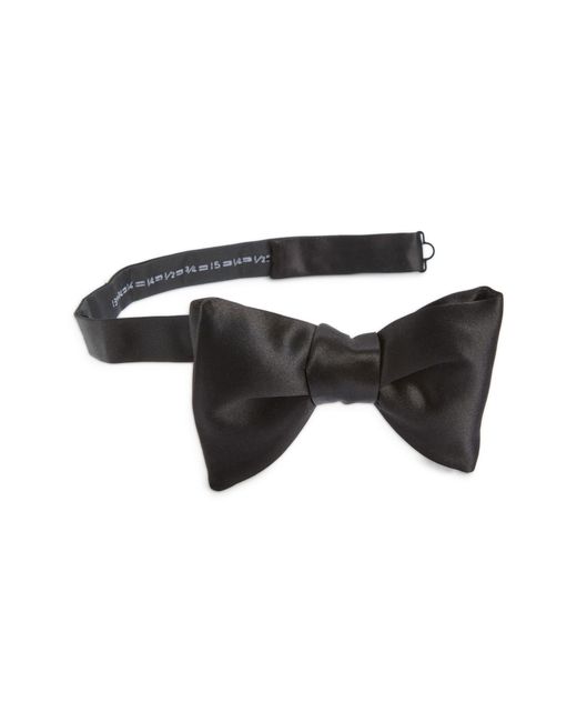 Tom Ford Black Pre-Tied Solid Satin Bow Tie for men