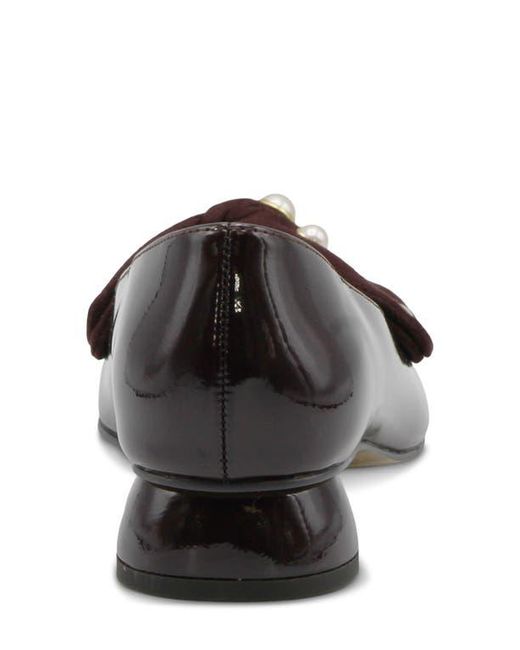 Charles David Black Breck Pump