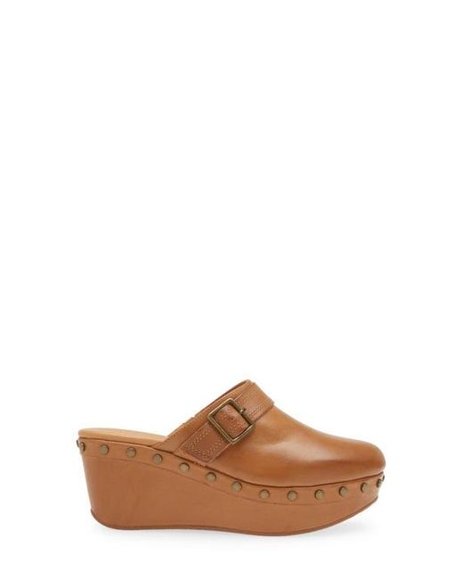 Chocolat Blu Brown Yogi Platform Wedge Mule