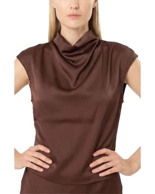 AREA STARS Brown Avery Solid Top
