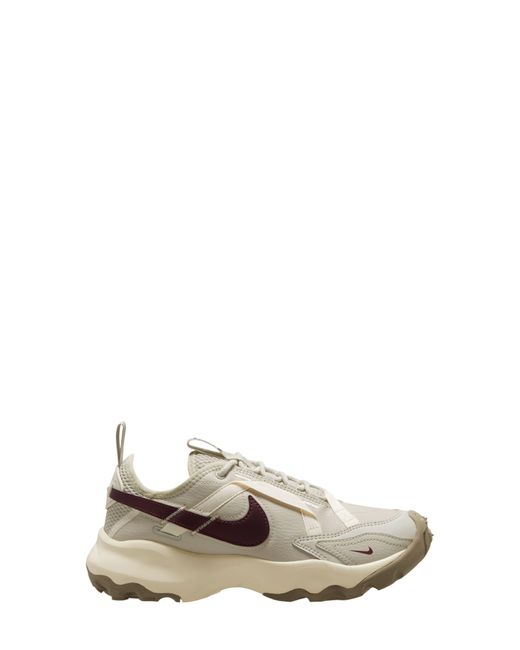 Nike White Tc 7900 Sneaker