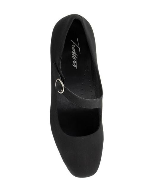 Trotters Black Desna Pump