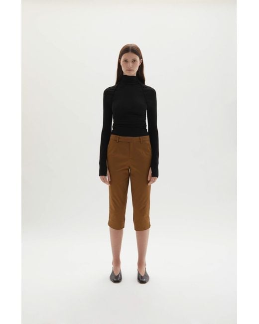JOAEN Black Sara Capri Pants