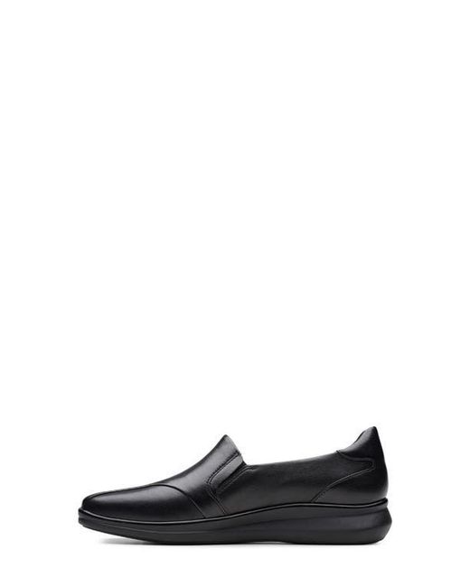 Clarks Black Lynelle Wedge Flat