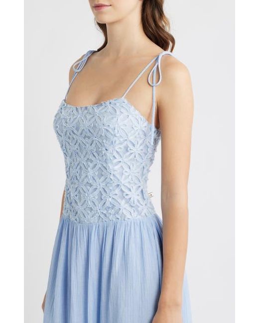 Moon River Floral Appliqu Tie Shoulder Midi Dress in Blue | Lyst Moon River Floral Appliqu Tie Shoulder Midi Dress in Blue | Lyst