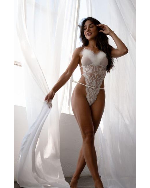 In Bloom White Hope Strappy Feather Trim Lace Teddy