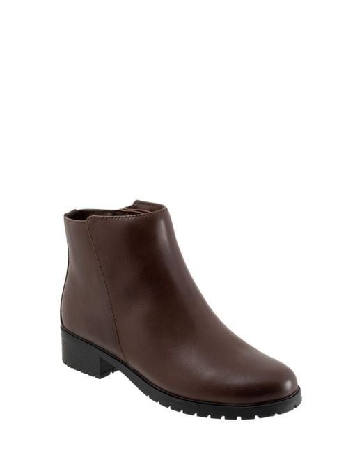 Trotters Brown Margo Bootie