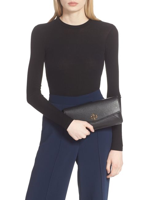 tory burch kira clutch black