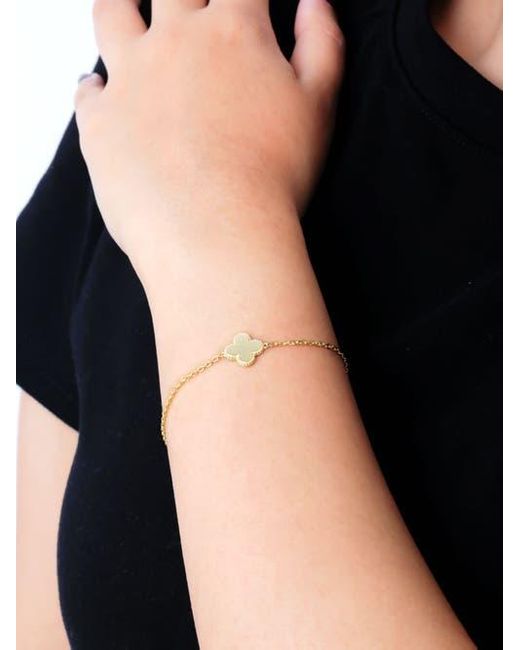 DEVATA Metallic Clover Charm Chain Bracelet