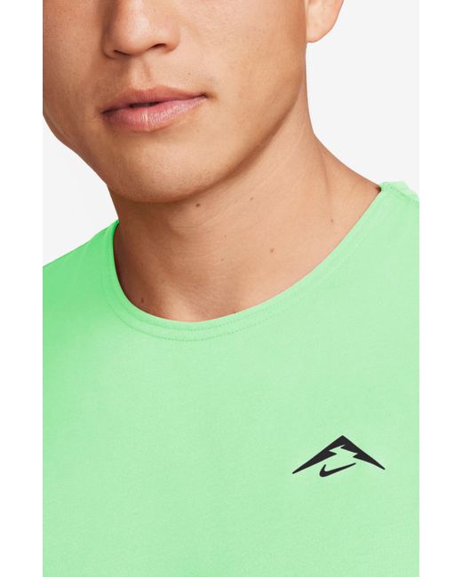 Nike Green Dri-fit Solar Chase Trail Running Sleeveless T-shirt for men