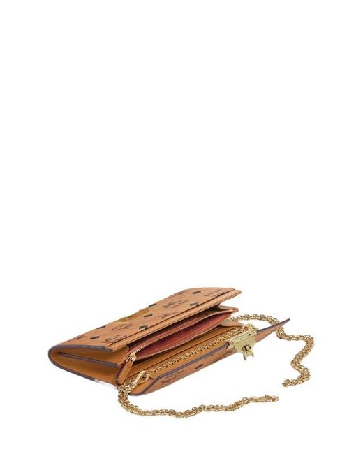 MCM White Tracy Wallet On Chain