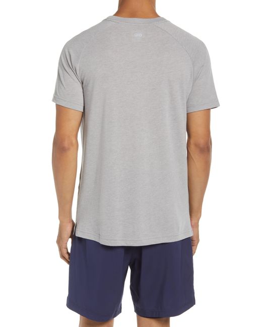 Alo Yoga Gray The Triumph Crewneck T-shirt for men
