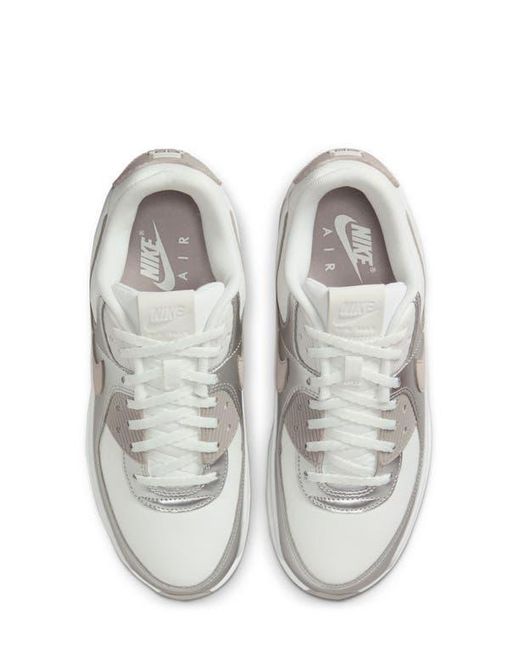 Nike Metallic Air Max 90 Lv8 Platform Sneaker