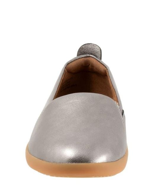 Softwalk® Brown Deva Flat