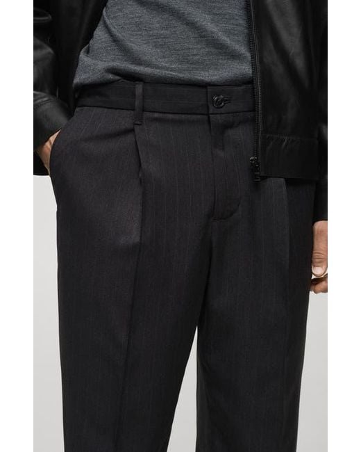 Mango Black Regular Fit Pleated Pants for men