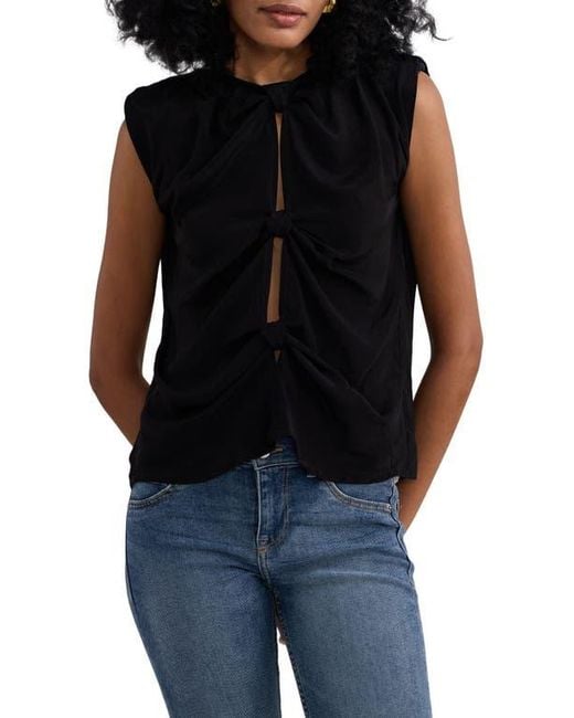REISTOR Black The Knot-So-Basic Top