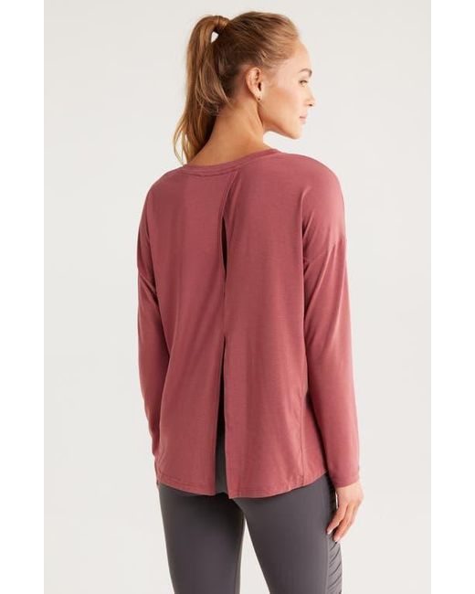 Zella Red Breathe Long Sleeve Split Back T-Shirt
