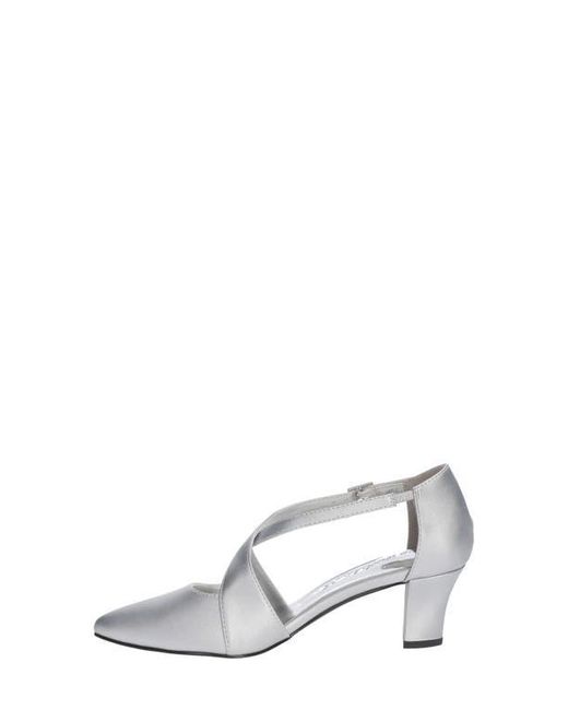 Easy Street White Elegance Pointed Toe Pump