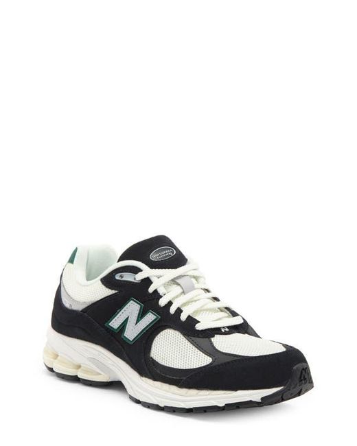 New Balance 2002R Sneaker in White for Men | Lyst