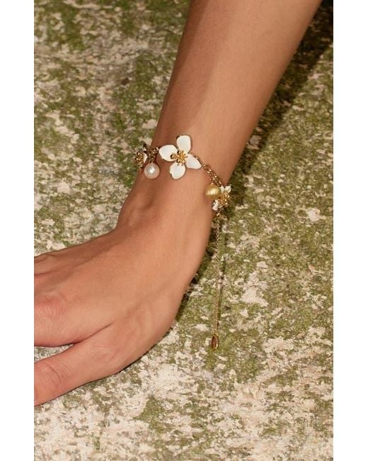 Retro Chic White Iris Blossom Bracelet