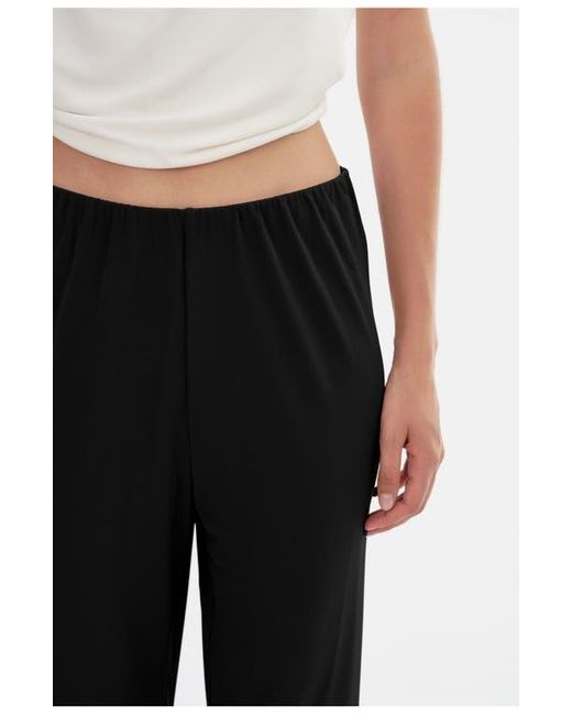 Lamarque Black Gigi