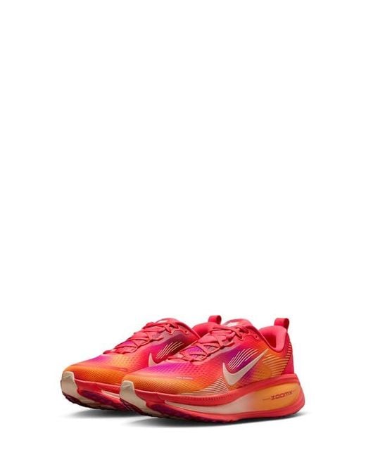 Nike Red Vomero 18 Se Running Shoe