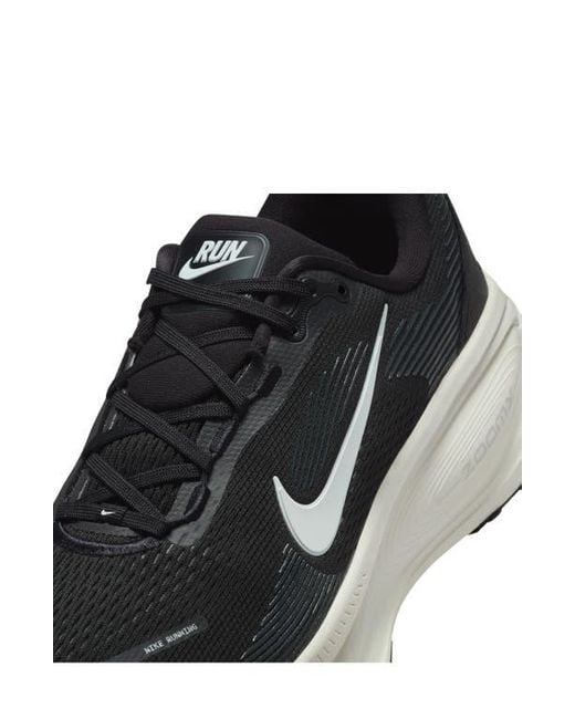 Nike Black Vomero 18 Running Shoe for men