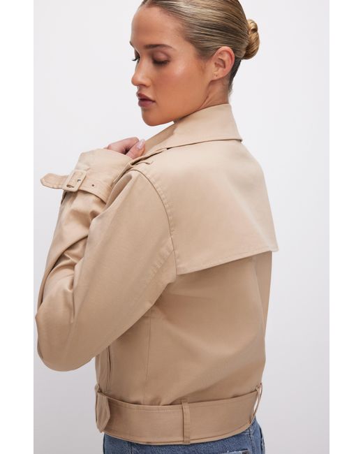 GOOD AMERICAN Natural Chino Stretch Cotton Crop Trench Coat