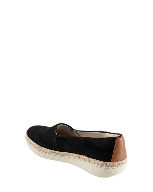 Trotters Black Accent Slip-On